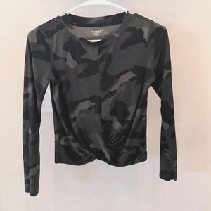 Twist Long Sleeve Shirt